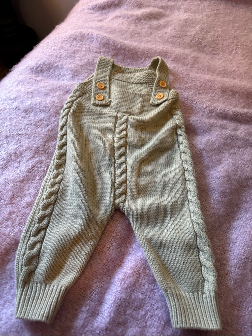 SHEIN Cable Knit Baby Pants Size 6-9M Like New